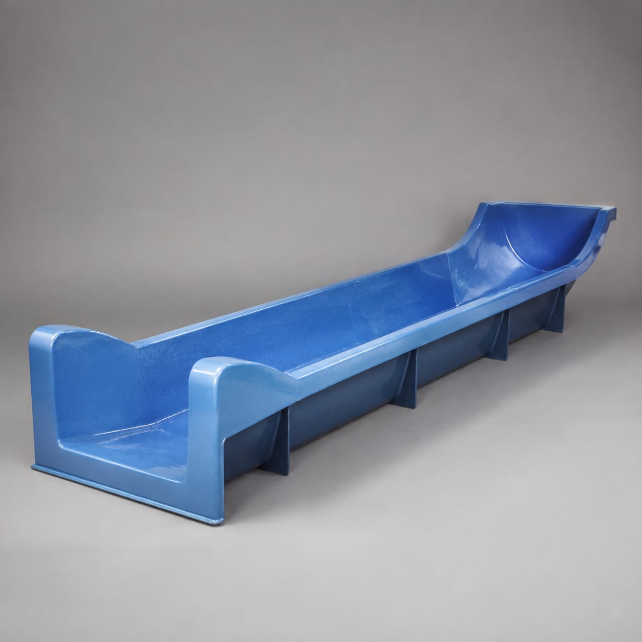 Canal de sortie pour toboggan aquatique en PRV